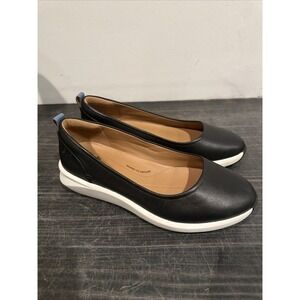 NWOT Clarks Unstructured Womens Black Leather Slip On Shoes Size 7 Lightweight